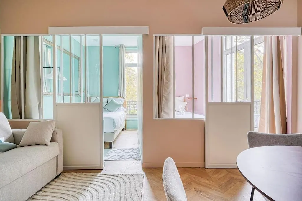 Appartement Proche Parc Monceau #Arcdetriomphe Paris 0*,  France