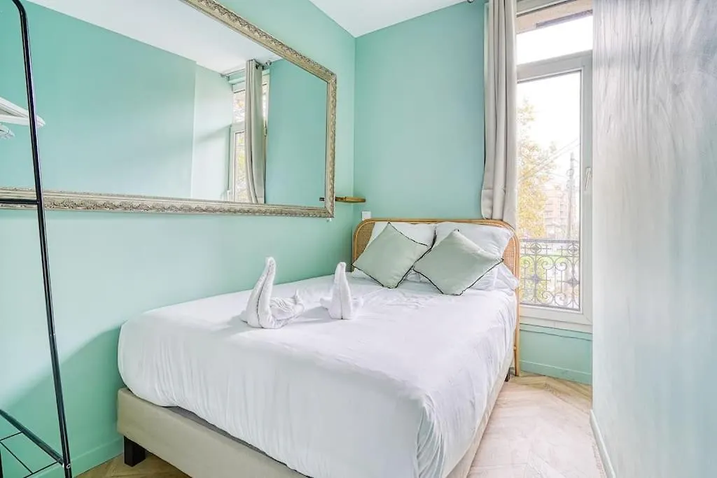 Appartement Proche Parc Monceau #Arcdetriomphe Paris 0*,