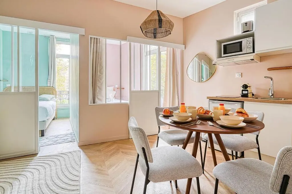 Appartement Proche Parc Monceau #Arcdetriomphe Paris